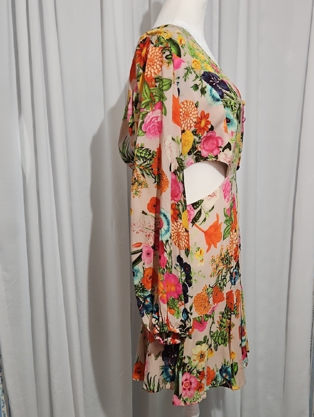 FARM Rio Tropical Floral Print Long Sleeve Mini Dress - Size G (Large) - Picture 4 of 10